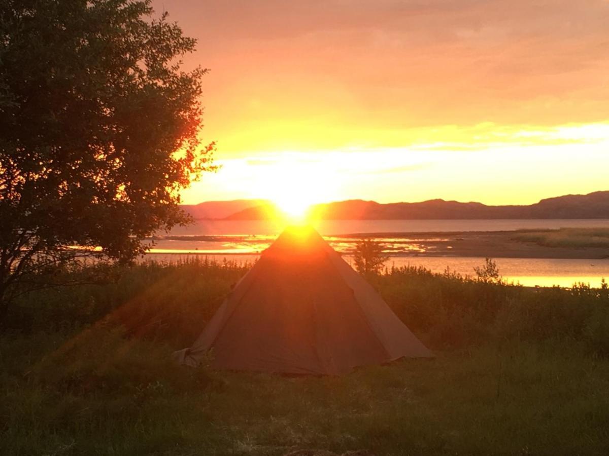 Fjordutsikten Motell & Camping As Lakselv Exterior foto