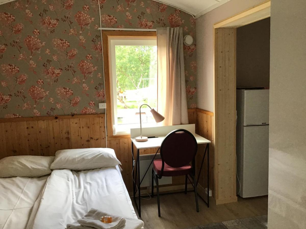 Fjordutsikten Motell & Camping As Lakselv Exterior foto